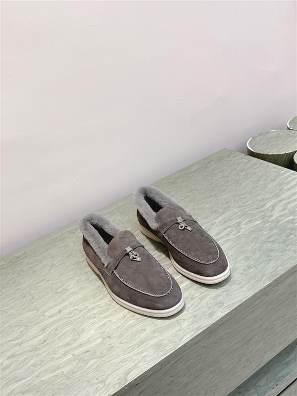 2025126104251729 440